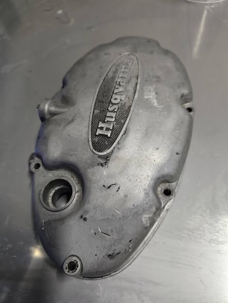 Husqvarna motorlock före vattenpolering